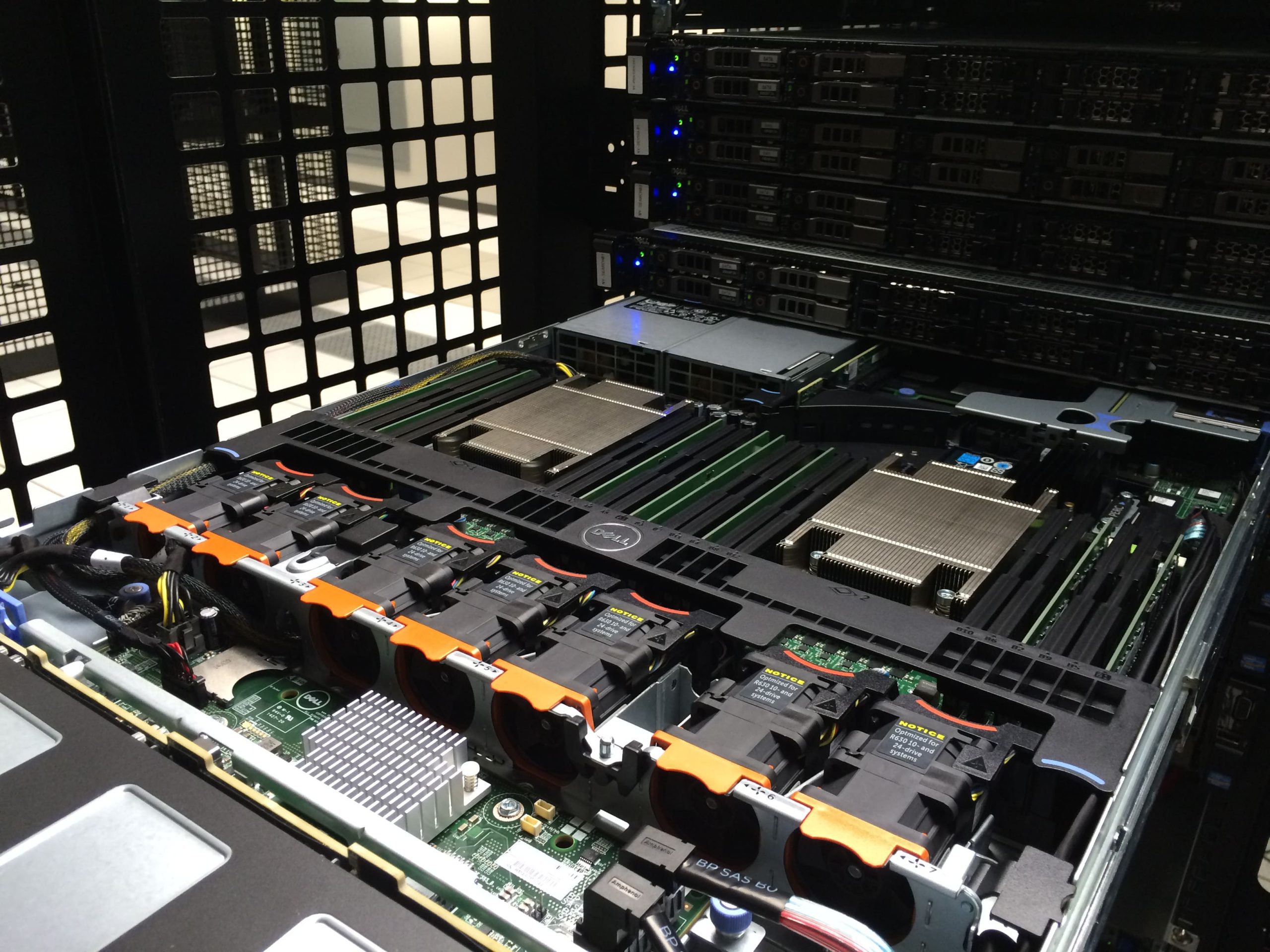 نیازهای سخت‌افزاری